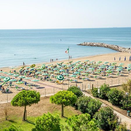 Casa Per Ferie Maria Assunta Hotel Lido di Jesolo Eksteriør billede